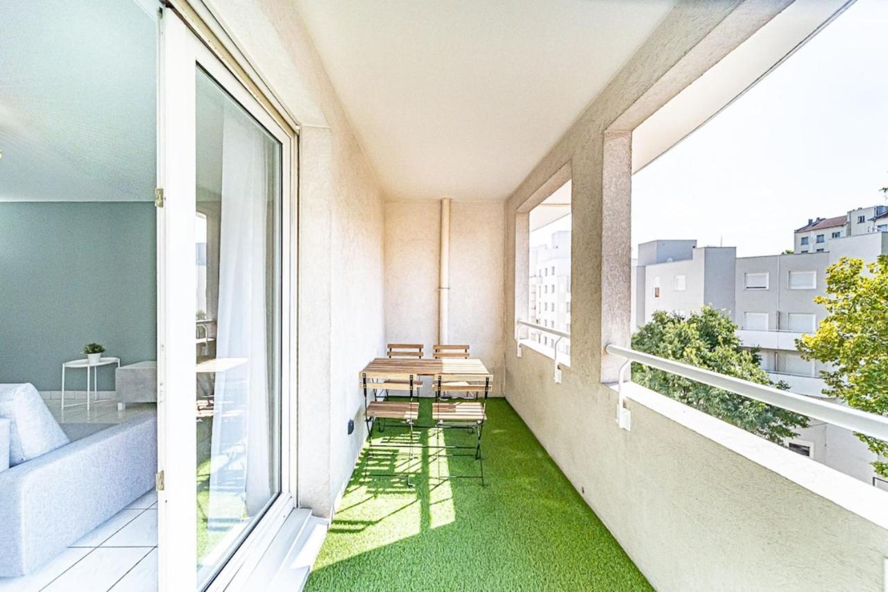 Appartement Cosy Avec Balcony And Garage-Charpennes Villeurbanne Esterno foto