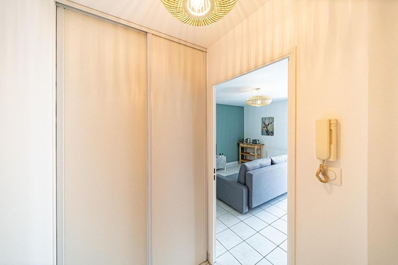 Appartement Cosy Avec Balcony And Garage-Charpennes Villeurbanne Esterno foto