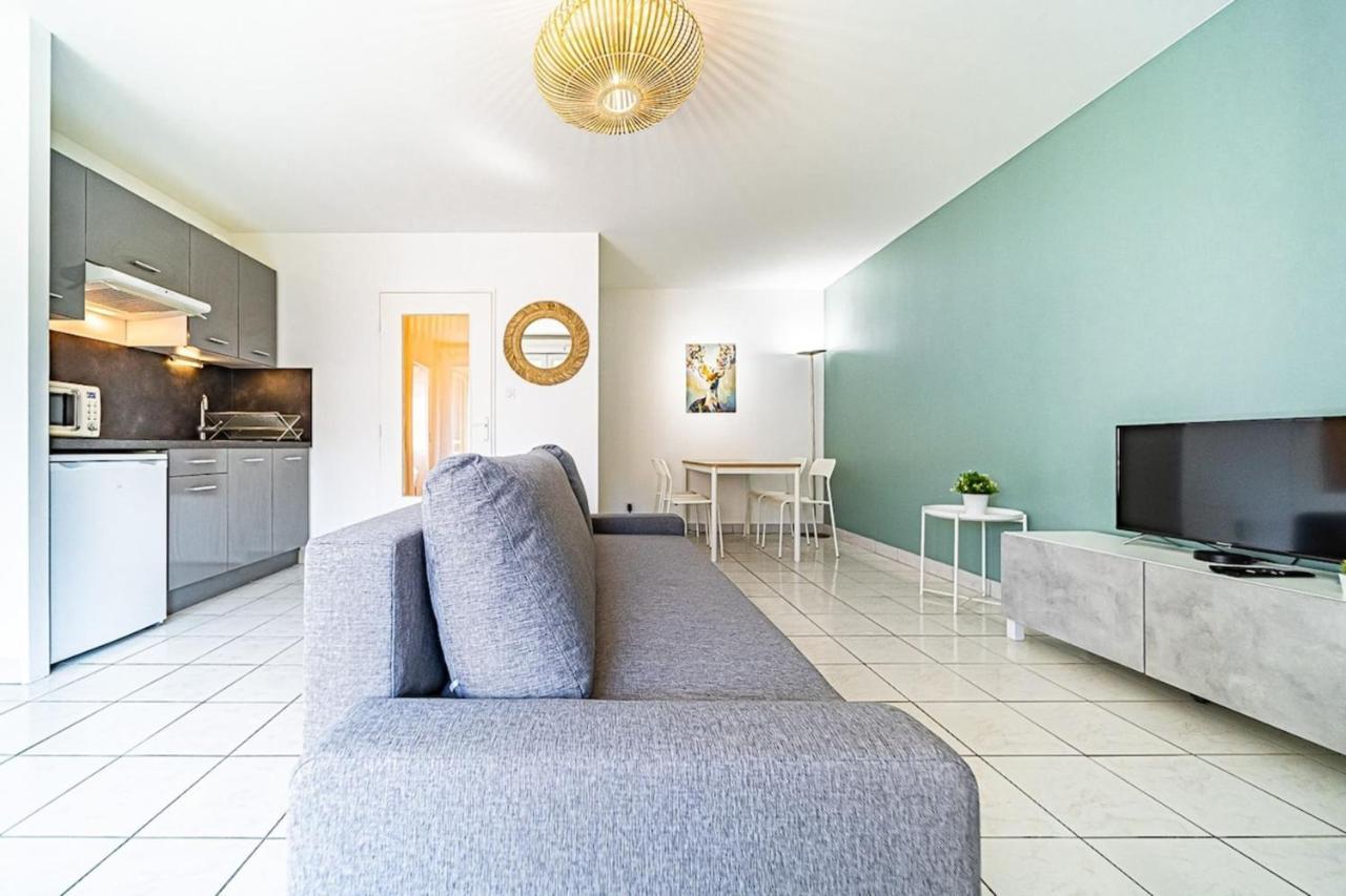 Appartement Cosy Avec Balcony And Garage-Charpennes Villeurbanne Esterno foto