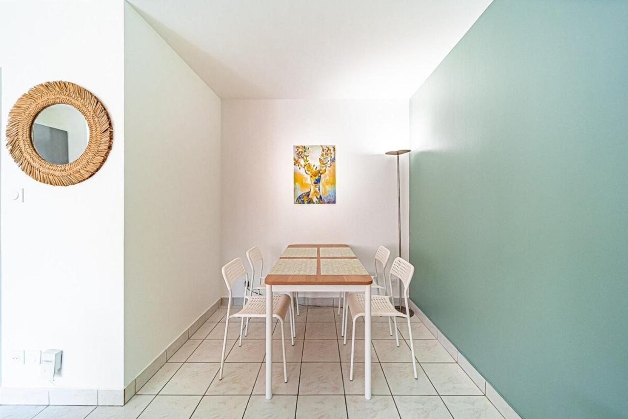 Appartement Cosy Avec Balcony And Garage-Charpennes Villeurbanne Esterno foto